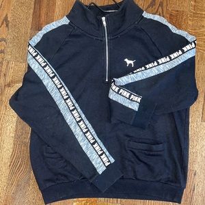 ✨ Victoria’s Secret PINK Sweater✨